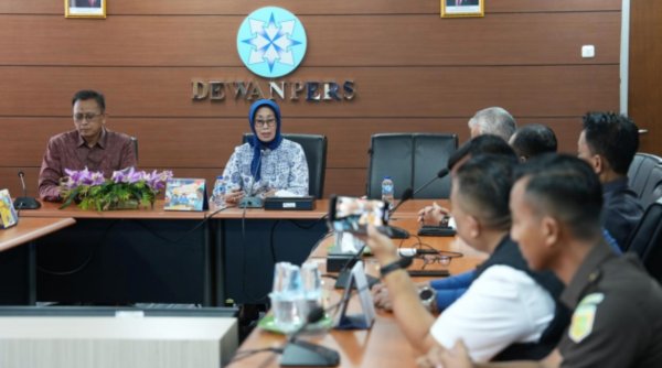 Dewan Pers Minta Pengalihan Penahanan Direktur Pemberitaan JakTV