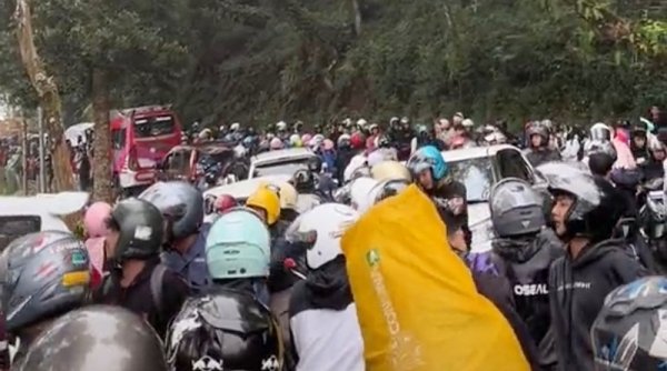 Kemacetan Libur Lebaran di Kawasan Wisata Bandung Masih Jadi PR Dedi Mulyadi