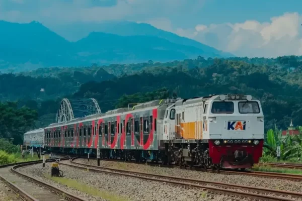 PT KAI Dukung Rencana Dedi Mulyadi Reaktivasi Jalur Kereta