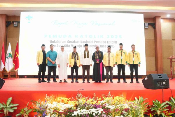 Gus Ipul Ajak Pemuda Katolik Kolaborasi Sukseskan Program Pengentasan Kemiskinan