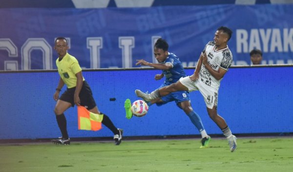 Persib Butuh Delapan Poin untuk Juarai Liga 1 2024-2025