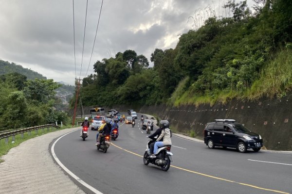 Polisi Pantau Arus Balik Lebaran di Jabar, Jalur Gentong Padat Siang Ini