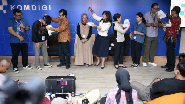 Komdigi Terbitkan 180 ID Wartawan, Dorong Akses Informasi yang Terbuka dan Profesional