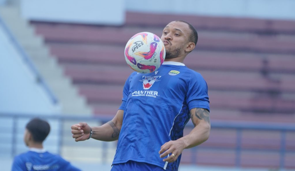 Gustavo Franca: Persib Siap Tuntaskan Musim dengan Kemenangan untuk Bobotoh