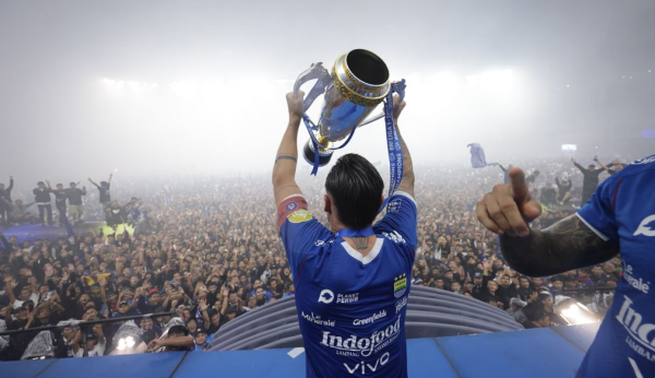 Persib Bandung: Dari Perserikatan ke Liga, Dari Radio Butut ke Live Streaming