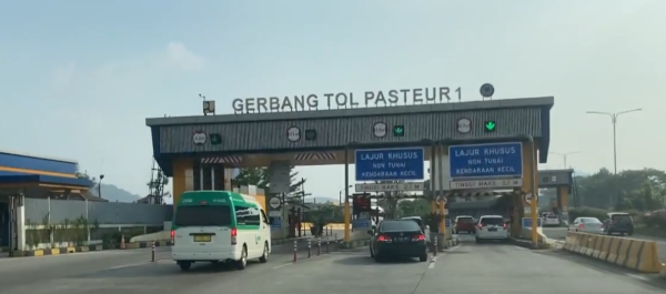 Volume Kendaraan Masuk Bandung Meningkat pada H+2 Lebaran