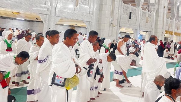 Jemaah Haji Diingatkan Tidak Melakukan Hal Ini di Masjidil Haram dan Nabawi