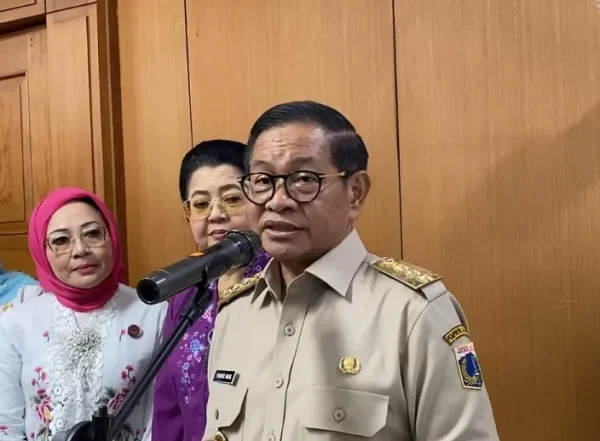 Hardiknas 2025, Gubernur DKI Jakarta Tebus 371 Ijazah Siswa yang Tertahan di Sekolah