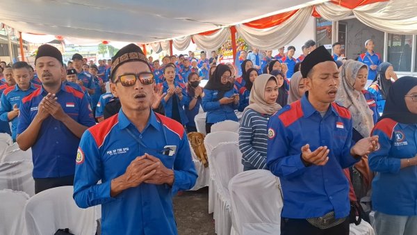 May Day 2025: Buruh SP TSK SPSI Sukabumi Gelar Doa Bersama