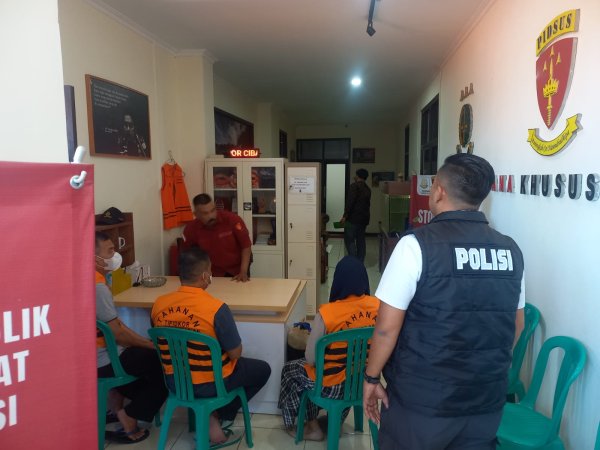 Kasus Korupsi Alat Produksi IKM di Sukabumi, Tiga Tersangka Diserahkan ke Kejaksaan