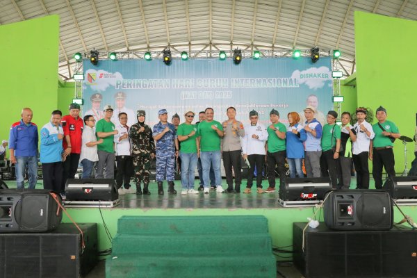 Bupati Dadang: Hari Buruh Jadikan Momentum Bangun Hubungan Dunia Ketenagakerjaan yang Harmonis