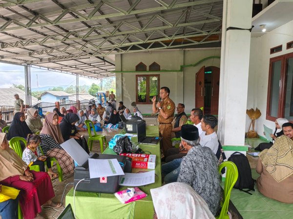 Tingkatkan Pelayanan Kepada Masyarakat, Pemerintahan Kecamatan Rancabali Laksanakan Program KARASA