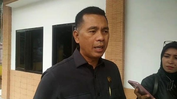 DPRD Kabupaten Sukabumi Soroti Kemacetan di Cibadak Dampak Pabrik