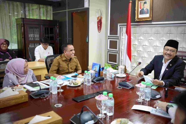 Mensos Gus Ipul Ungkap Dampak Ekonomi Sekolah Rakyat: Paket Komplit