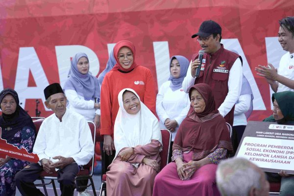 Puncak Hari Lanjut Usia Nasional di Jember, Gus Ipul: Negara Hadir untuk Lansia