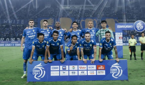 Partai Penutup Bersejarah Persib Digelar 24 Mei 2025, Pertama Kali Angkat Trofi di Bandung