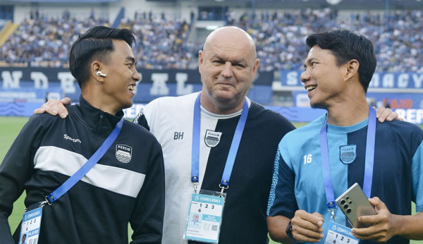 Libur Panjang, Pelatih Persib Ingatkan Pemain Jaga Kondisi