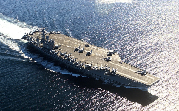 TNI AL Pastikan Kapal Induk AS USS Nimitz Lewati Selat Malaka Sesuai Aturan