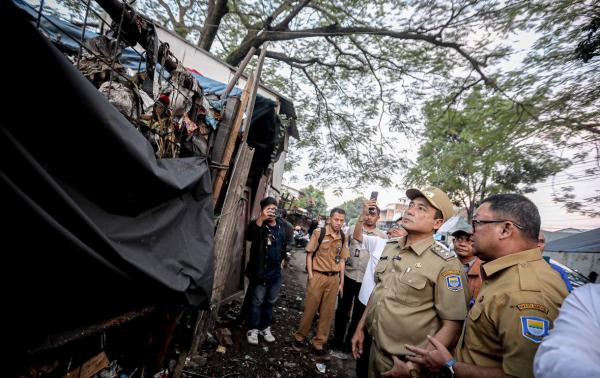 Pemkot Bandung Akan Tutup 136 Titik Kumpul Sampah Ilegal