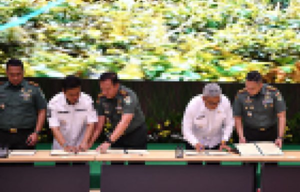 Perkuat Sinergi TNI dan Pemda, Bupati Bandung Teken Komitmen Bersama di Mabes TNI AD