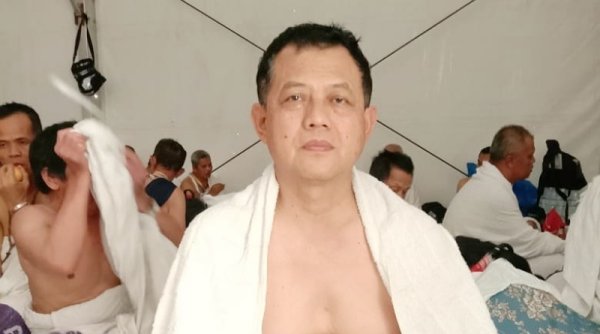 Khutbah Wukuf Kepala Kemenag Kabupaten Bandung Dr. H. Cece Hidayat di Arafah
