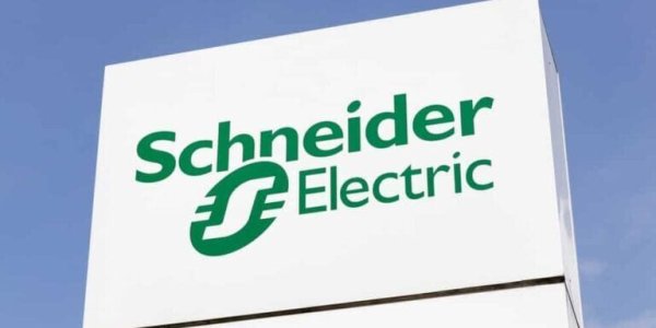 Schneider Electric Pecahkan Rekor MURI lewat Pelatihan 7.800 Instalatur