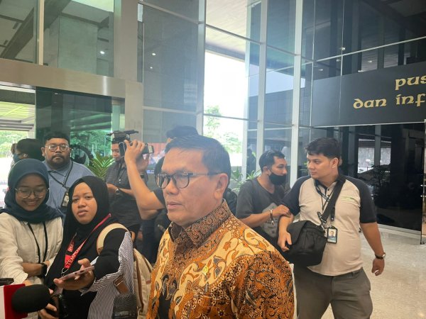 Sabam Sinaga: Revisi UU Sisdiknas Kebutuhan Mendesak