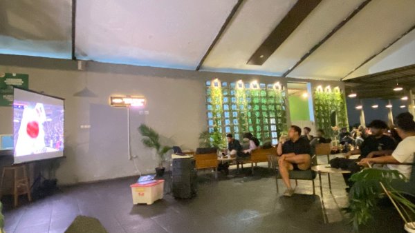 Antusiasme Masyarakat Ikuti Nobar Timnas Indonesia di Bento Kopi, Bojongsoang