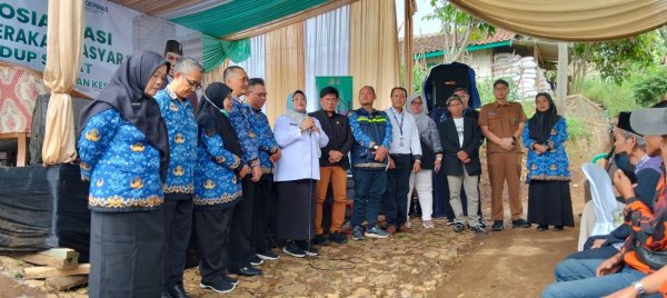 Dorong Gaya Hidup Sehat, Asep Romy Gelar Sosialisasi GERMAS di Kecamatan Pacet