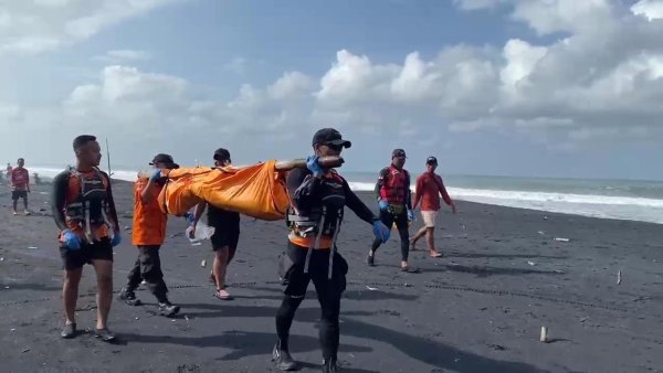 Nelayan yang Tenggelam di Perairan Muara Cikaso Sukabumi Ditemukan Tewas