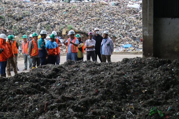 KLHK Tinjau Pengolahan Sampah RDF Cimenteng Sukabumi