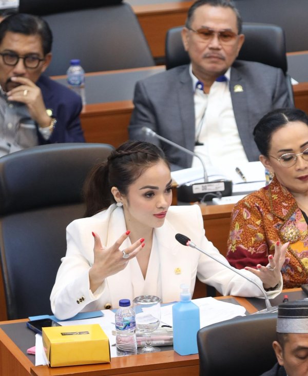 Andina Narang Sebut Kunjungan Prabowo ke Rusia Sebagai Langkah Strategis