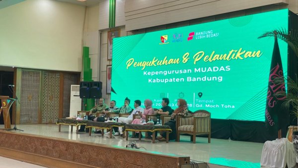 500 peseta  MUADAS Kab. Bandung Resmi di kukuhkan: Cetak 1.500 MUA, Dorong Wirausaha Perempuan Mandiri