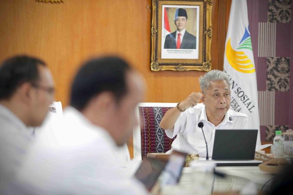 Guru Sekolah Rakyat Diingatkan Jadi Pengajar Sekaligus Orang Tua bagi Siswa