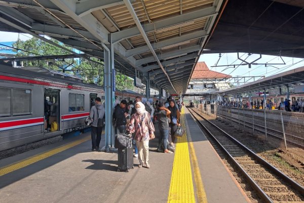 Bangunan Baru Stasiun Tanah Abang Resmi Beroperasi Besok, Simak Penyesuaian Peron dan Akses Penumpang