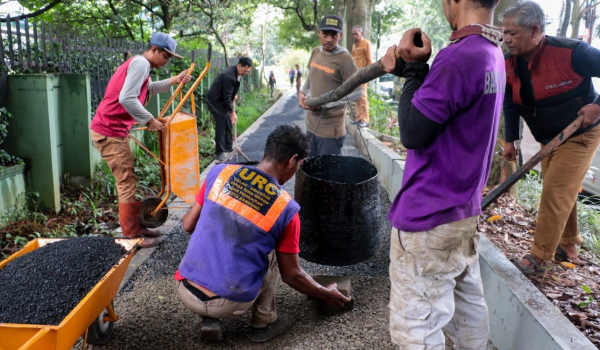 Bandung Bangun Trotoar Multifungsi Ramah Disabilitas di Taman Lalu Lintas
