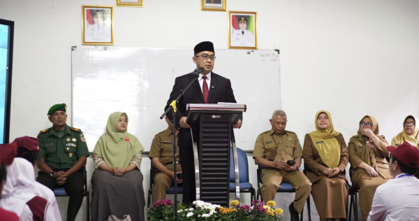 Wali Kota Bandung Buka MPLS 2025, Dorong Sekolah Jadi Rumah Kedua
