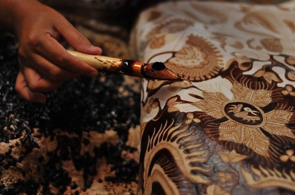 Hari Kebaya Nasional 2025: Ini Sejarah dan Maknanya