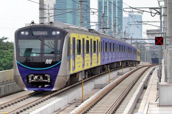 Malam Tahun Baru, Naik MRT Jakarta Cukup Bayar Rp1