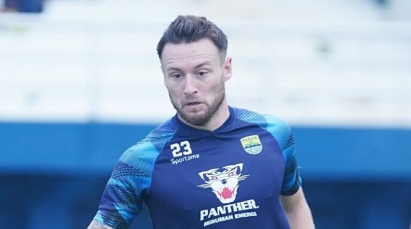 Krusial! Persib vs Persik Kediri: 1 Misi Marc Klok Bangkitkan Maung Bandung