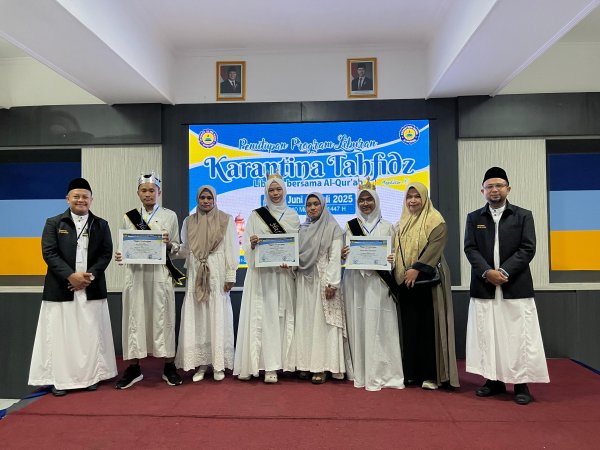 Ini Tiga Santri Terbaik Peraih Hafalan Hafidz Qur'an Terbanyak Pada Giat Karantina Tahfidz PSAM