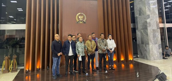 Prabowo Batalkan Vonis Tom Lembong dan Hasto lewat Abolisi dan Amnesti