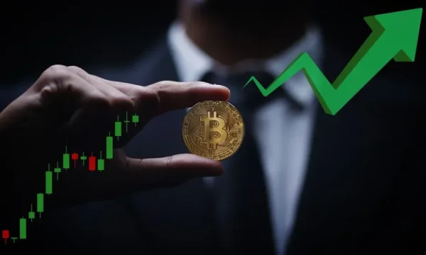 Record Open Interest Signals Liquidation Danger for SOL, XRP, and HYPE