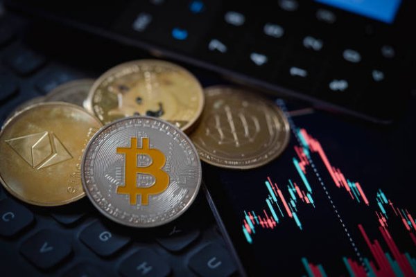 Ternyata Tak Sama, Ini Beda Uang Digital dengan Bitcoin