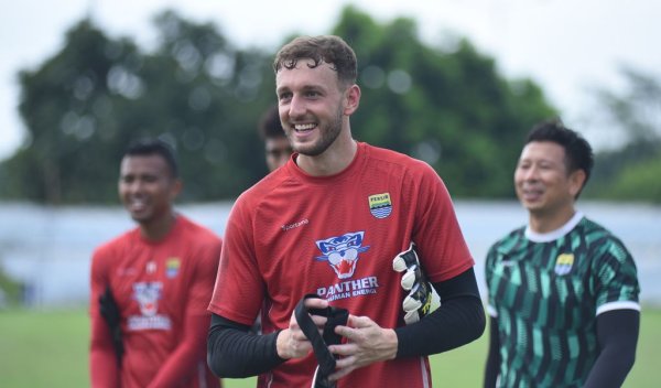 Ini Dua Sosok Kiper Inspiratif Dalam Perjalanan Karier Przybek