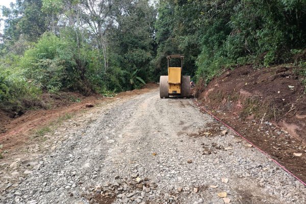 Kinerja dan Perhatian Kang DS, Diapresiasi Warga Londok Desa Sugih Mukti