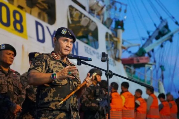 KKP Amankan Kapal 754 GT Asal Filipina, Diduga Lakukan Penangkapan Ikan Secara Ilega
