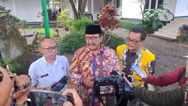 Soal Anak Tewas dengan Tubuh Penuh Cacing, Bupati Minta Maaf