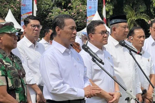 Mentan Klarifikasi Isu MBG sebagai Penyebab Naiknya Harga Telur dan Ayam