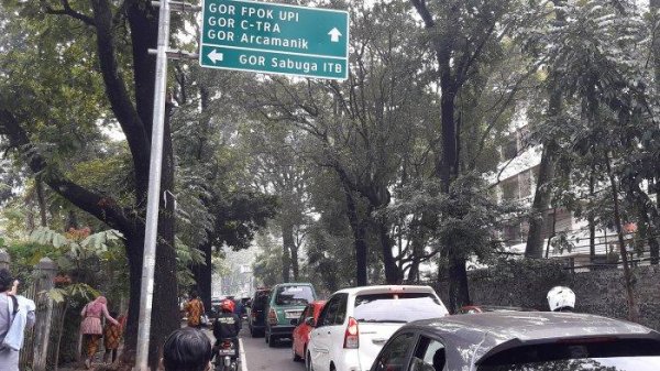 Wisuda ITB Digelar Tiga Hari, Warga Bandung Diminta Waspadai Kemacetan di Jalan Tamansari